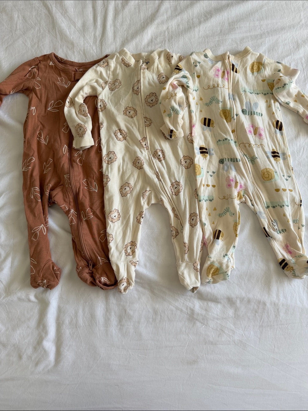 Old Navy Rust Floral Zip Footed One-Piece 6-9 months